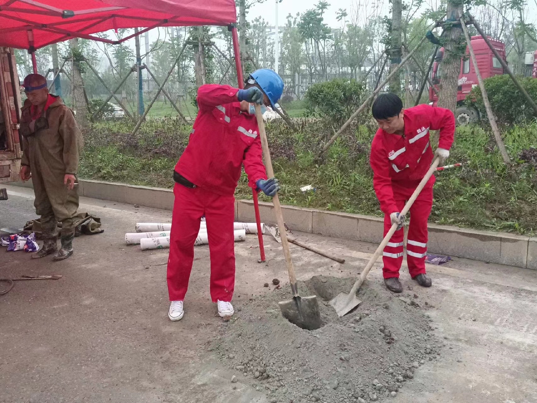 焉耆管道疏通哪家好】及时进行市政管道清淤
